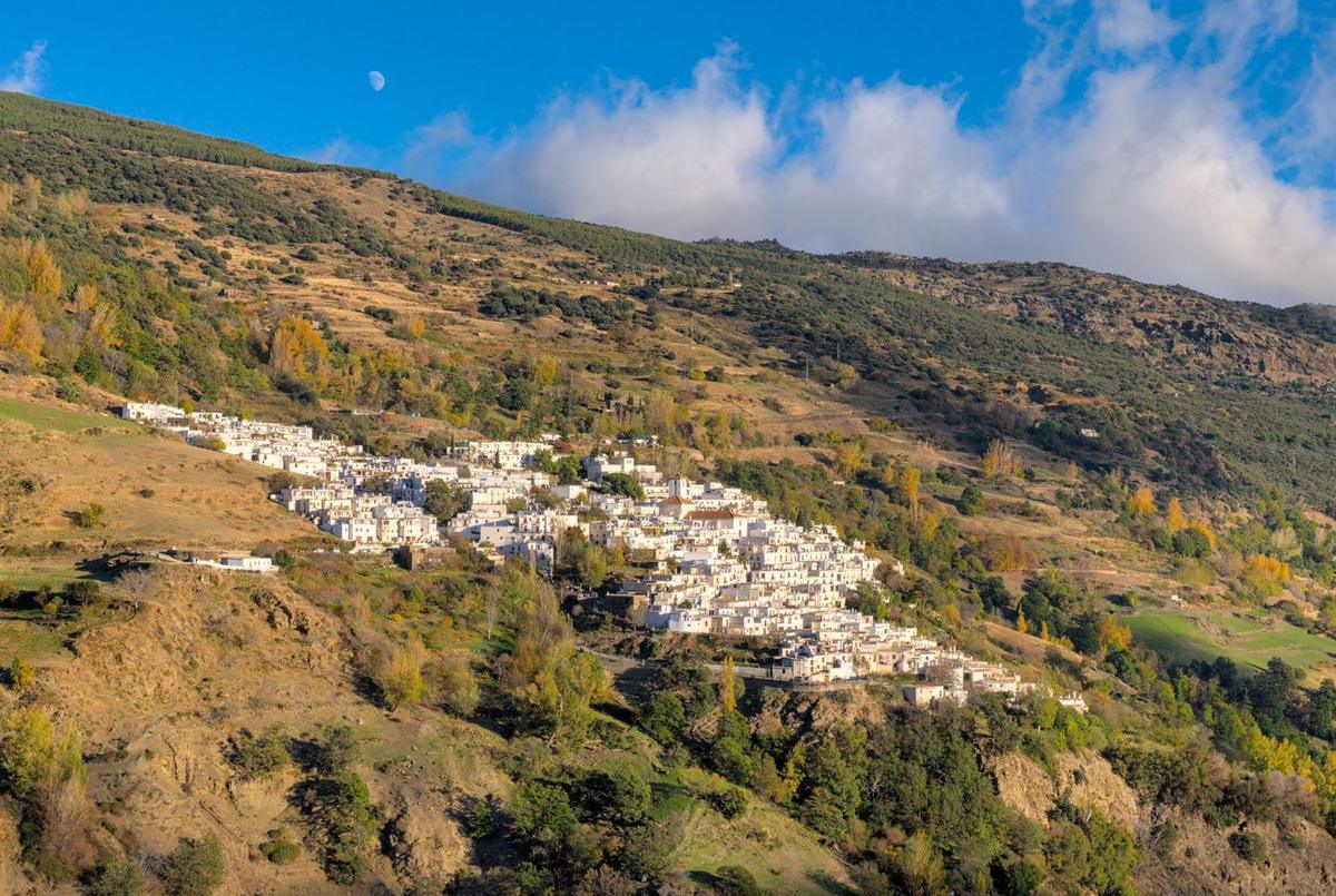 Alpujarra (medio día) – ruta en moto Tropical Riders