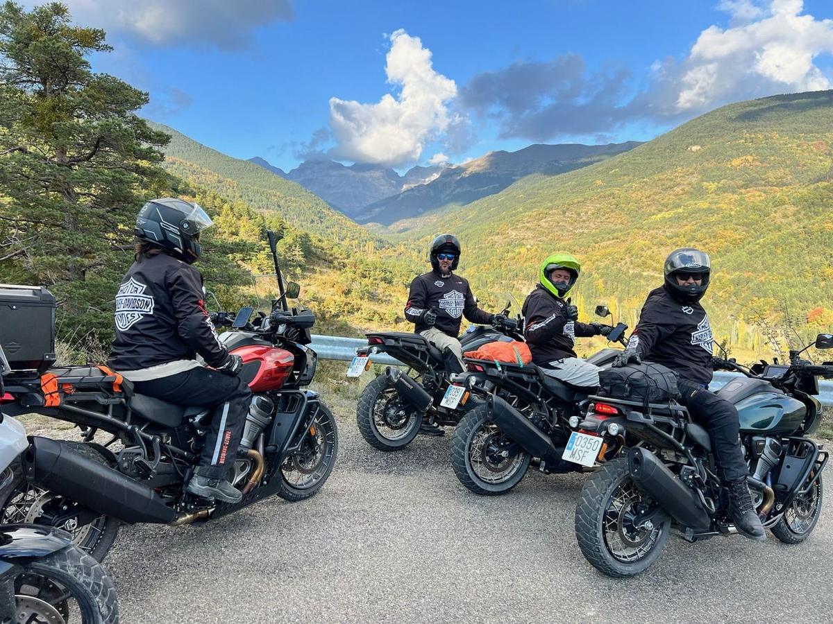 Transpyrénéenne – voyage à moto Tropical Riders