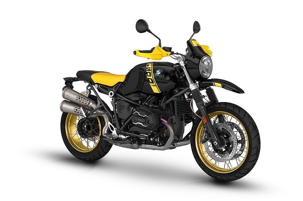 Rutas en moto por Andalucía con una BMW de Tropical Riders
